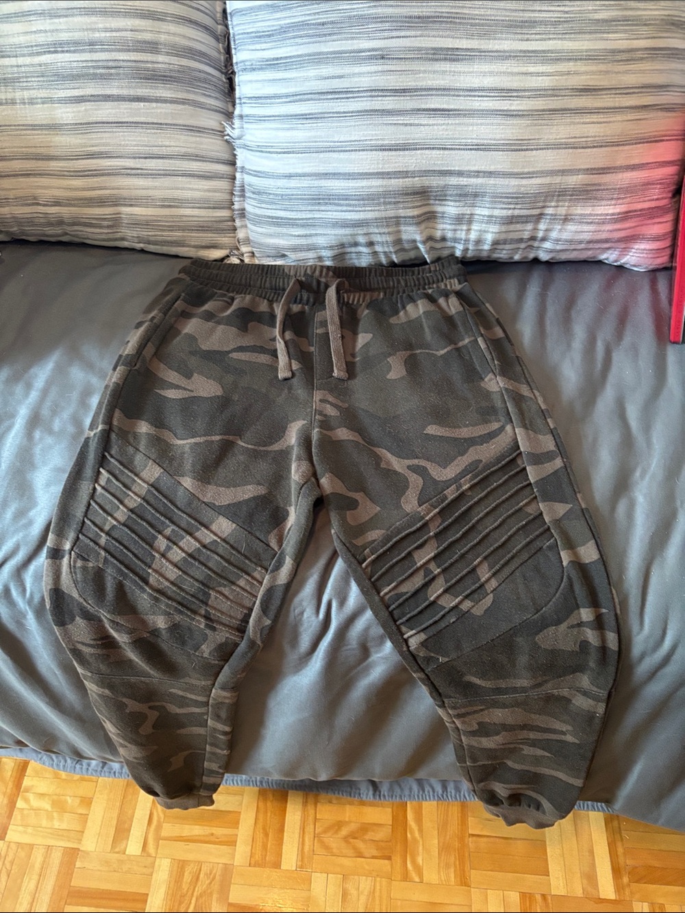 Urban Heritage Camo Jogger Pants in Olive Green & Brown